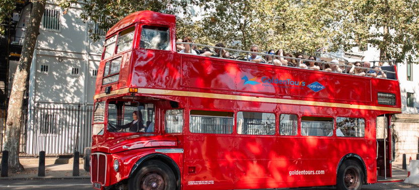 London’s Ultimate Routemaster Bus Tour with Live Guide
