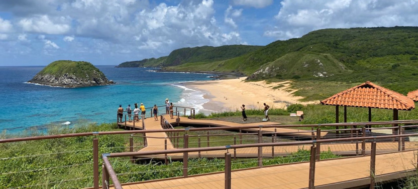 Full-Day Island Tour: Dreamy Beaches, Hidden Viewpoints & Sunset