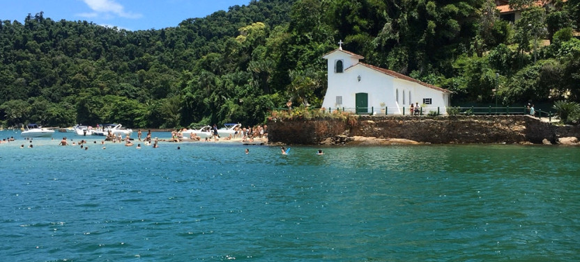 Boat Ride Through the Angra dos Reis Islands