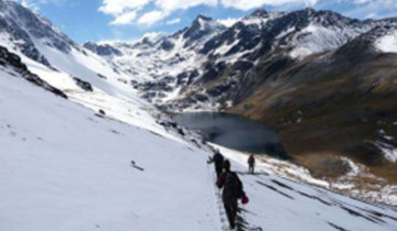 A picture of 3 Day Condoriri Trekking Adventure