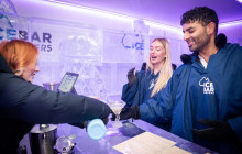 IceBar Surfers1