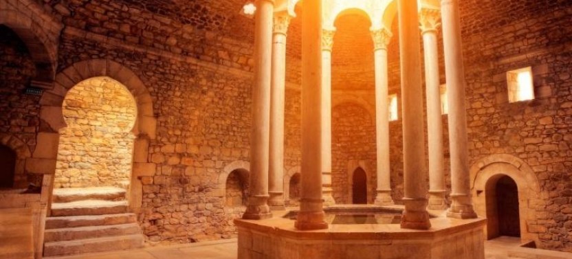 Private Dalí Museum & Girona's Game Of Thrones With Medieval Besalú, photo 2 of 5