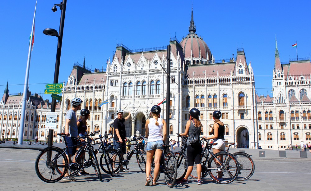 Budapest Electric Bike Tour With Cafe Stop Budapest Project Expedition