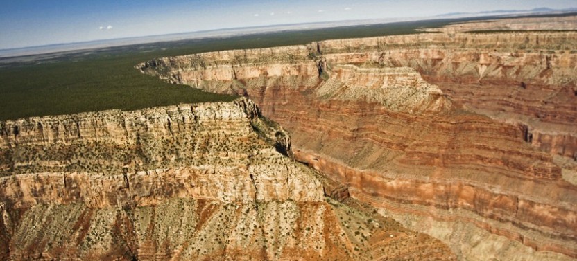 Grand Canyon Discovery Airplane Tour