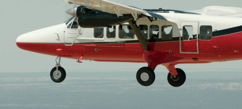 Grand Canyon Deluxe Airplane Tour with Hummer Tour