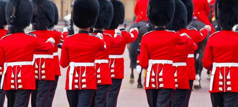 Exclusive Entry Into Buckingham Palace & Changing of The Guard Ceremony