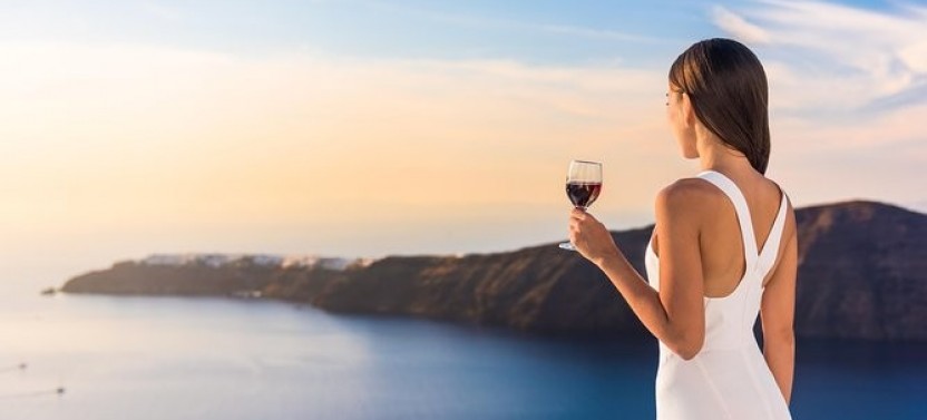 Wine Tour: Visit 3 Wineries of Santorini