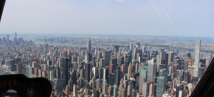 Couple's Private NYC Helicopter Tour From Westchester