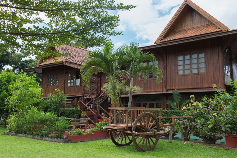 Private Thai Cuisine In A Traditional Teak Home