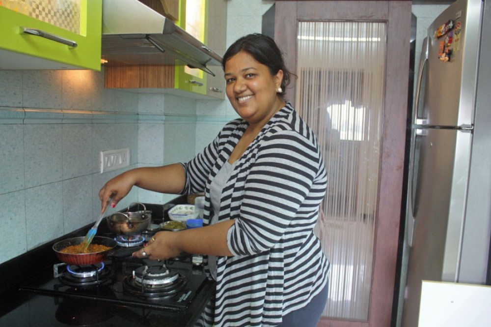 Mumbai Market Tour & Maharashtrian Cooking Class with Chef Reshma