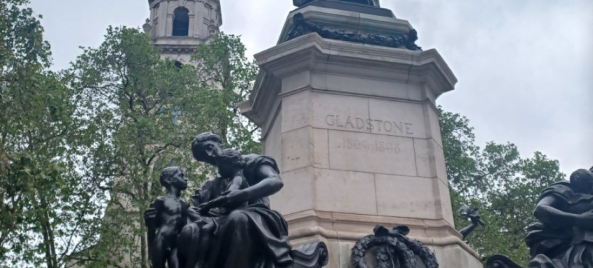 Secret London Taxi Tour - Hidden Treasures Tour of London