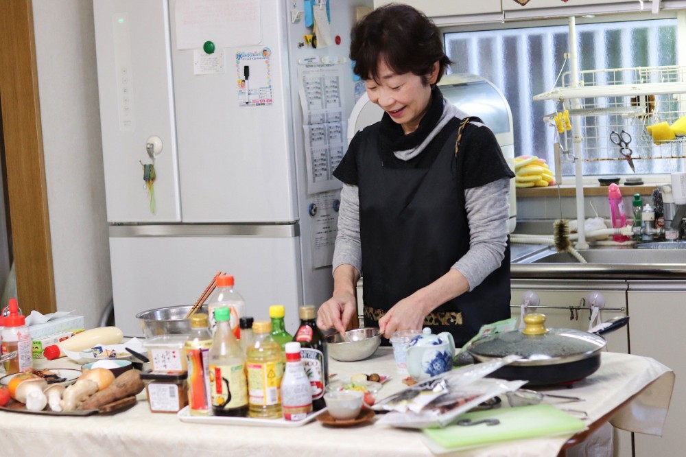 Heart-Warming Japanese Home Cooking with a Local Mother in Osaka