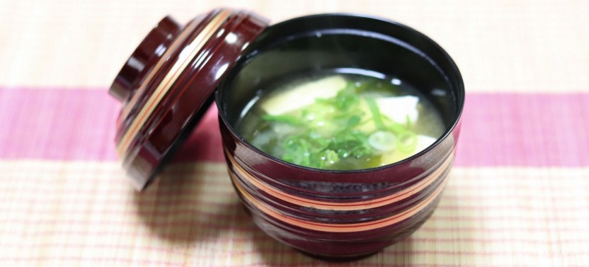 Home-Style Japanese Cooking Class in Osaka with Local Mom Yoshiko