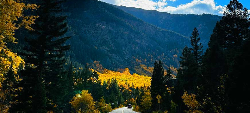 Small Group Tour: Rocky Mountain Escape