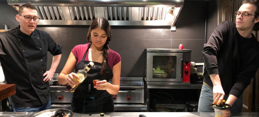 Interactive Paella & Sangria Cooking Class in Barcelona, photo 3 of 17