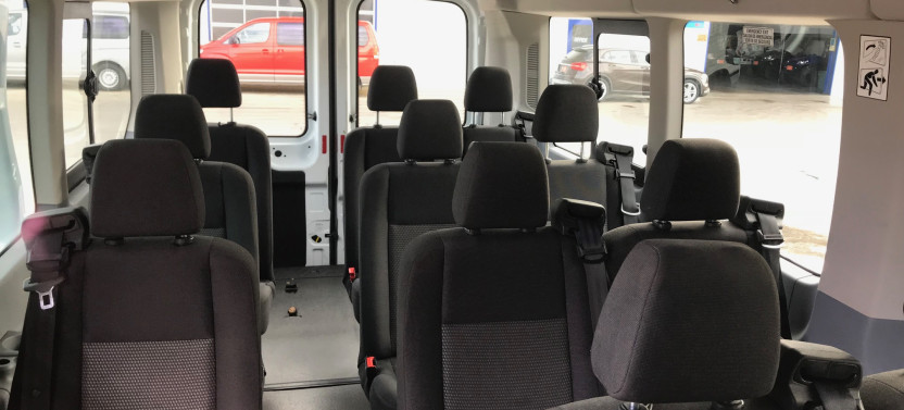 Private One Way Airport Transfer by Minivan for 6–9 Passengers