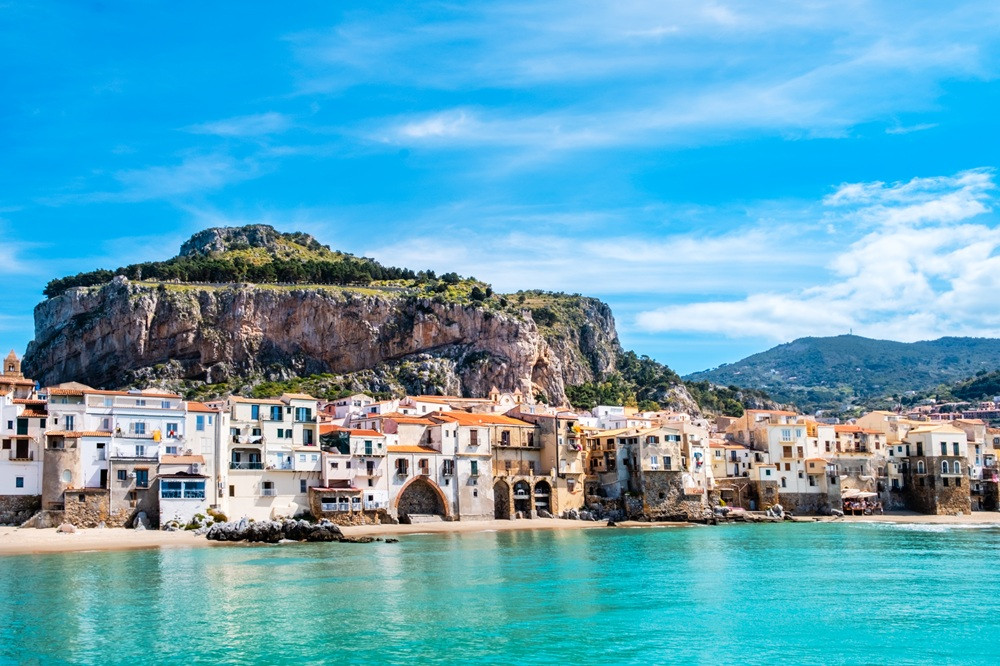 Cefalù and Monreale Discovery: Small Group Day Tour from Palermo