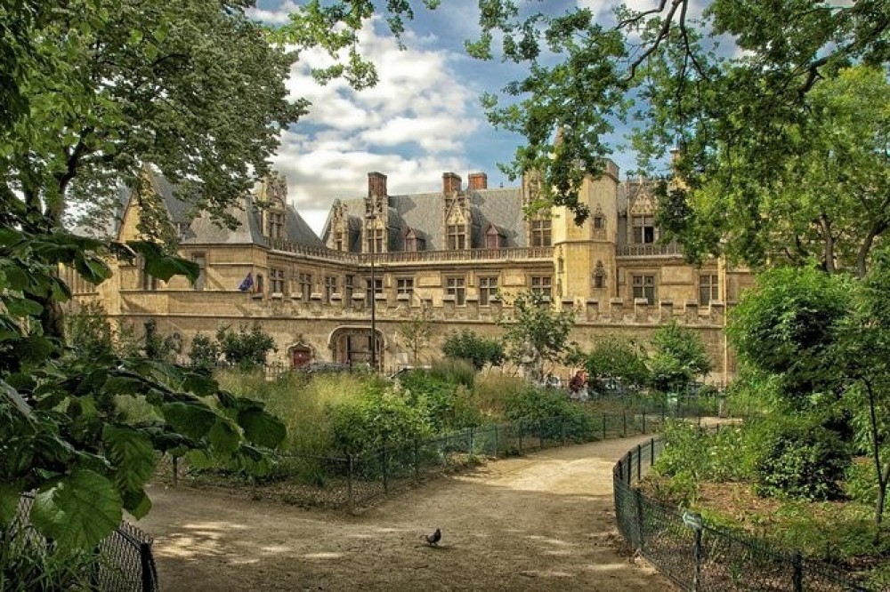 Explore The Latin Quarter Like A Local - Private Walking Tour