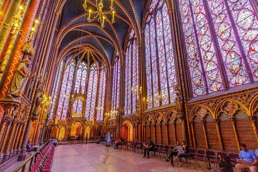 Notre Dame & Sainte Chapelle Private Tour
