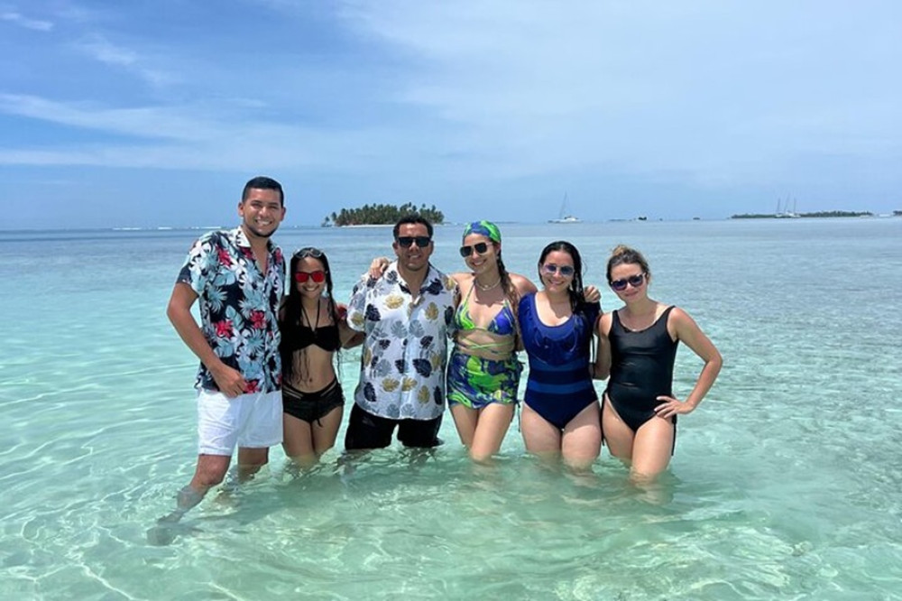 San Blas: Caribbean Paradise with Boat Ride and Lunch Included