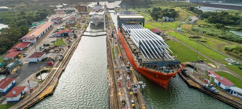 Exploring the Two Oceans Old and New Canal Locks Private Tour
