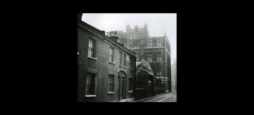 Private Jack the Ripper Evening Black Cab Tour