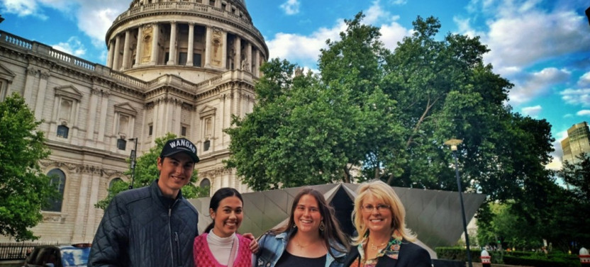 Private London Layover Black Cab Tour - Gatwick Airport