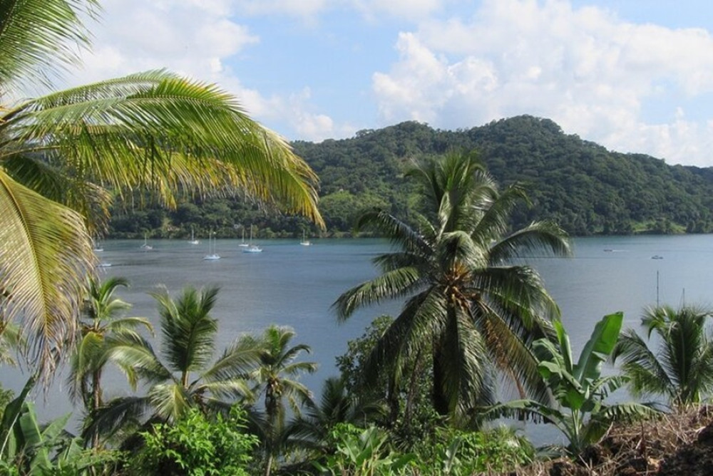 Caribbean Gems: Portobelo and Mamey Island Private Tour