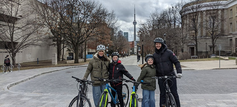 Heart Of Downtown City Bicycle Tour