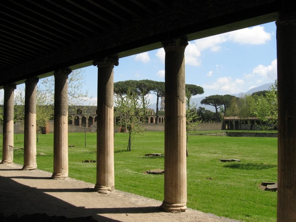 Private Pompeii Tour: Day Trip from Rome by Car