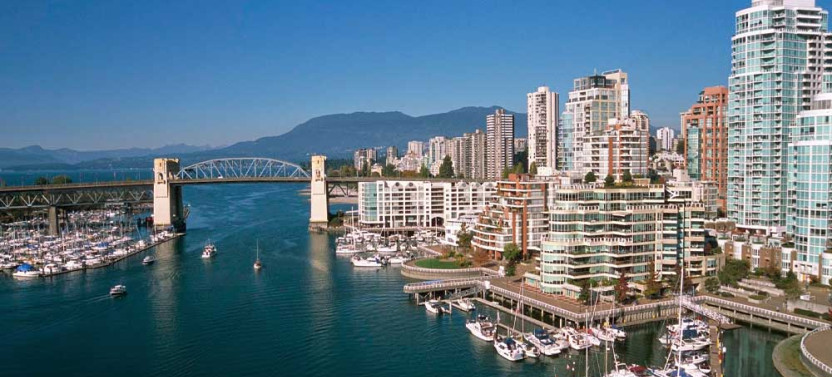 Hop-On, Hop-Off Sightseeing 48hr (Vancouver Essential)