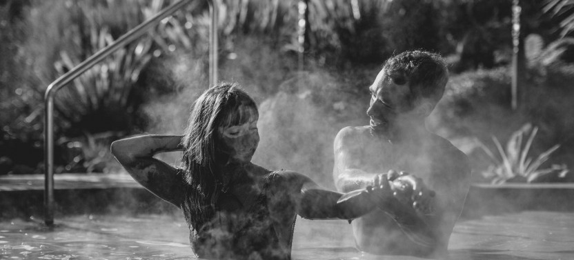 Hell's Gate: Mud Bath & Spas