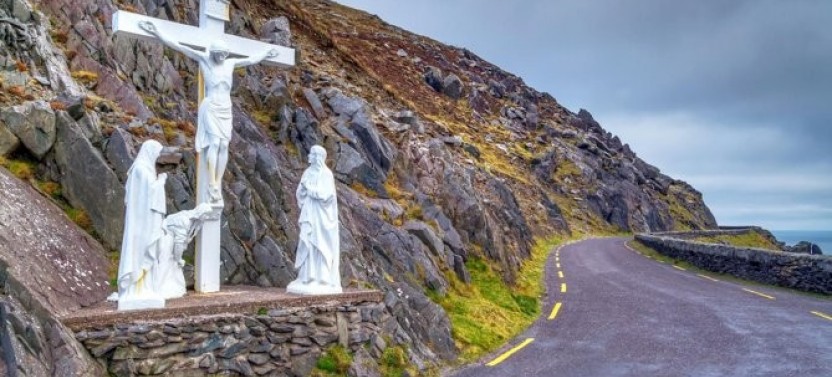 Private Guided Tour of Dingle Peninsula From Killarney