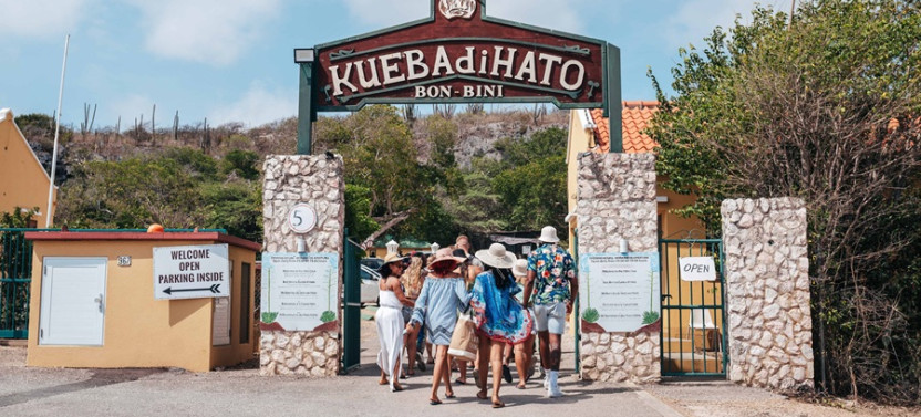 The Wonders of Curaçao Tour