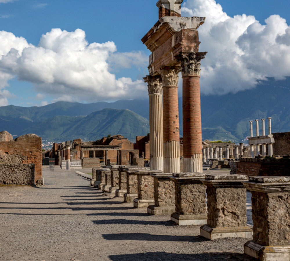 Small Group: Pompeii Ruins & Wine Tastings