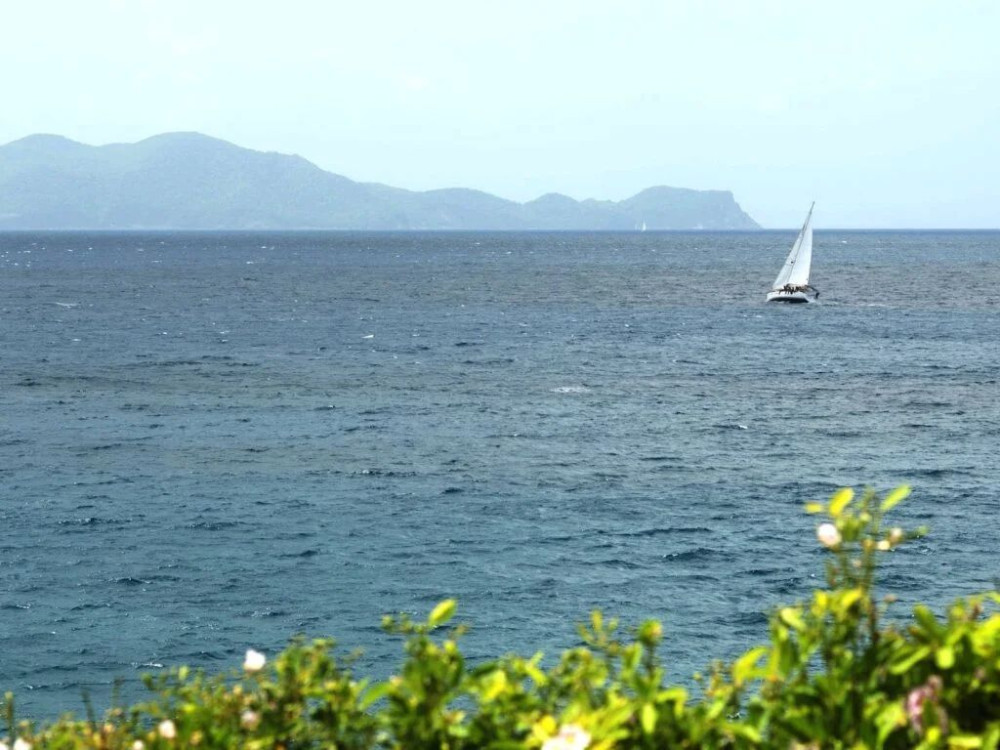 Sailboat Excursion with Snorkelling and Lunch from Les Saintes