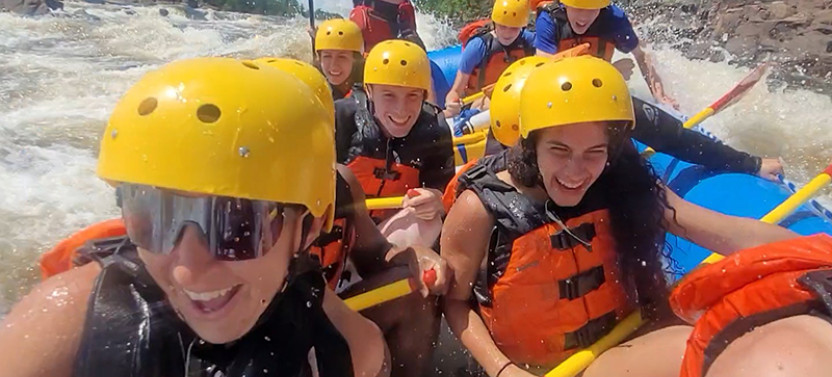 1 Day Ottawa River White Water Rafting Heart-Pounding Experience!
