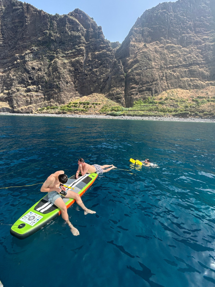 Private Madeira Coastal Cruise: Swim, Snorkel & Spot Dolphins