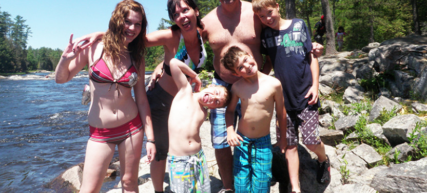 1 Day Family Rafting For Everyone On The Ottawa River
