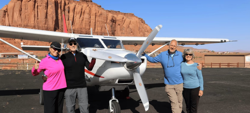 Scenic Flight Tour Over Monument Valley & Canyonlands from Moab