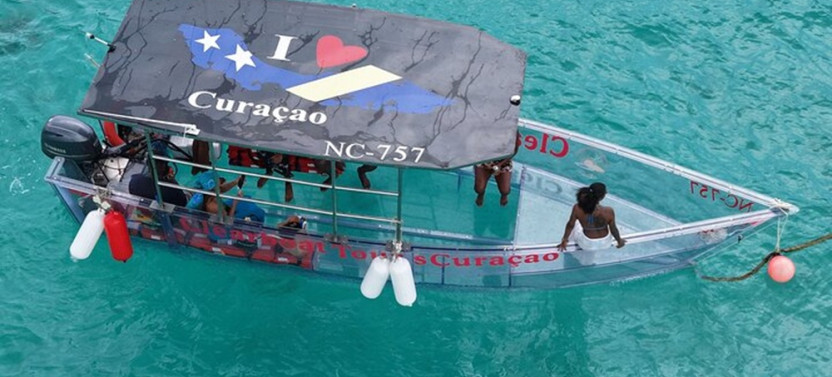 Family-Friendly Glass-Bottom Boat Tour with Snorkeling