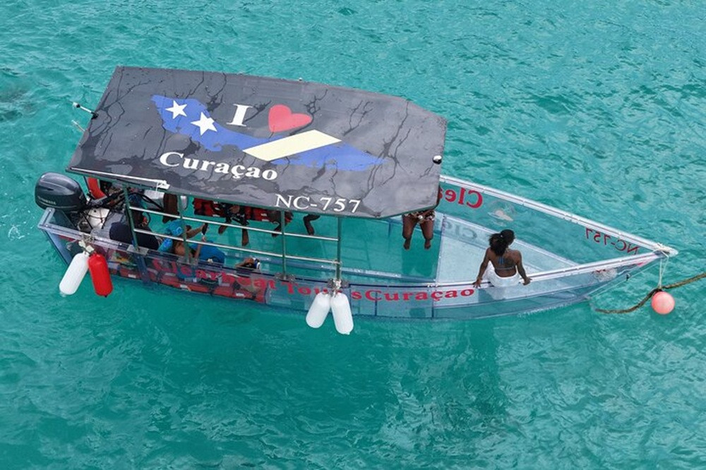 Family-Friendly Glass-Bottom Boat Tour with Snorkeling