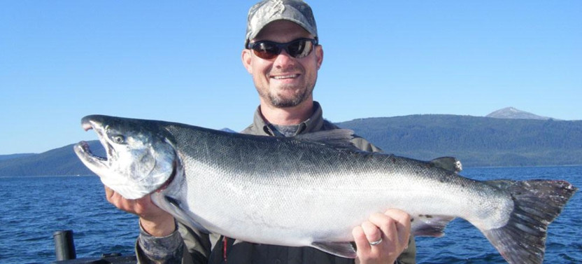 Private Charter: Salmon Fishing in Juneau