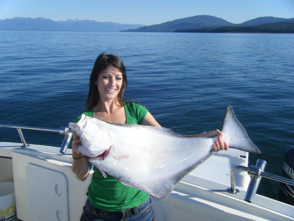 Private Charter: Halibut Fishing in Juneau