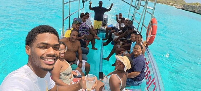 Sunset Glass-Bottom Boat Tour in Curaçao with Coral Reef Snorkeling