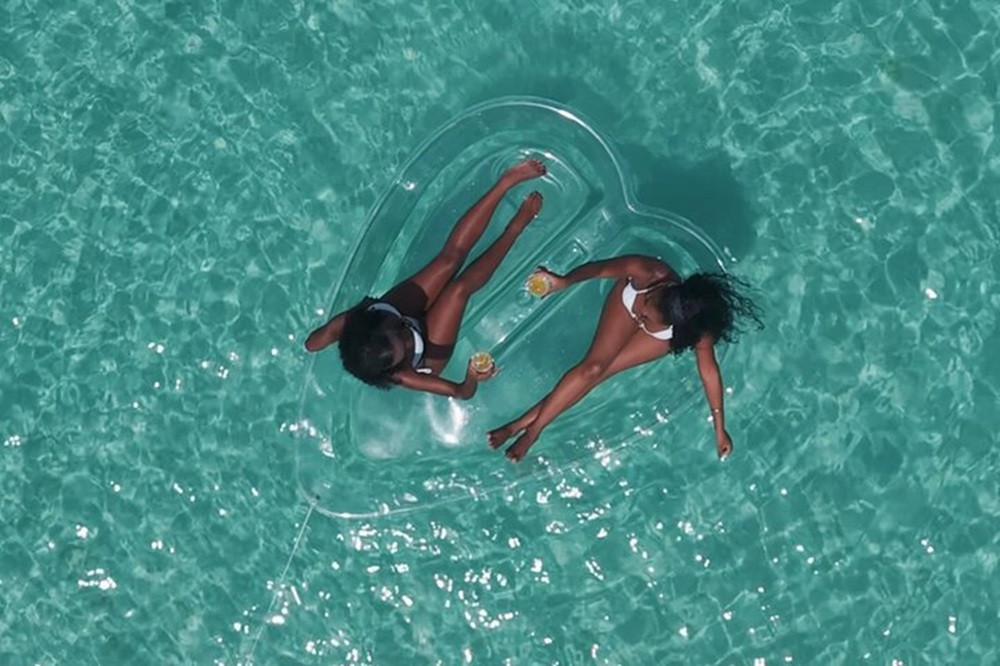 Cleaboat Curacao