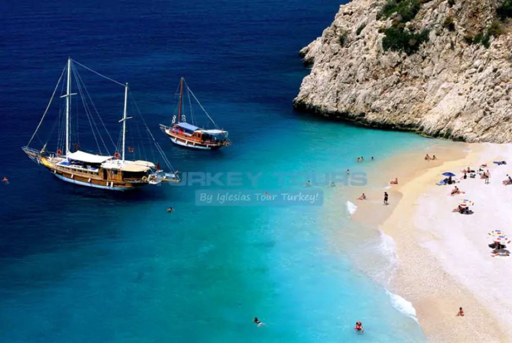 10-Day Highlights of Turkey Tour with Flights, Transfers & Guides