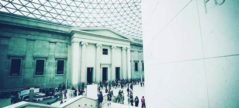 Private British Museum Highlights Tour with Great Court Views