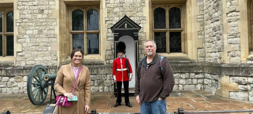 Private Guided Tower of London Tour with Crown Jewels & Legends