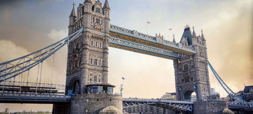 Private London Icons Tour with St Paul’s Cathedral & Tower of London